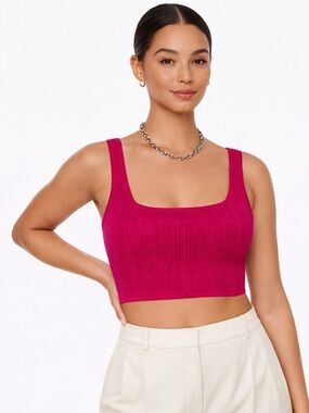 Babaton Sculpt Knit Cropped Tank Size Medium Eros Pink Square Neck NWT Aritzia